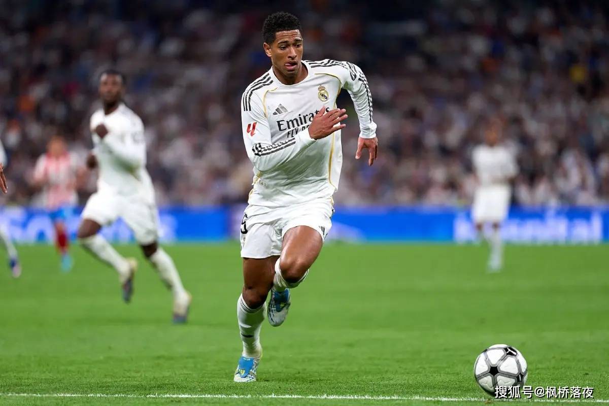 三场不胜+争议点球，皇马13.4亿航母沉没敲响“四大皆空”警钟！